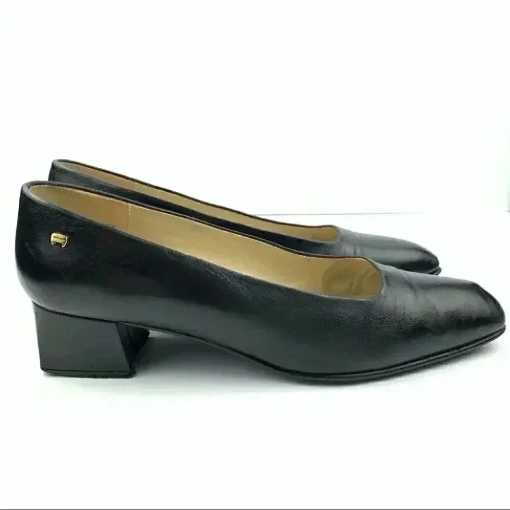 Etienne Aigner heels size 8.5 Astoria black leather vintage 80s 90s career